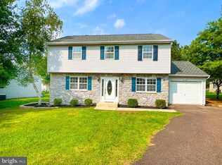 1009 Luray Cir, Telford, PA 18969