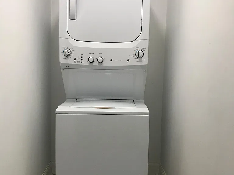 Stacked Washer & Dryer!