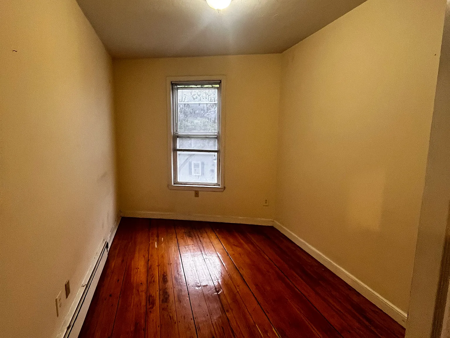 115 Hampshire St — Photo 2