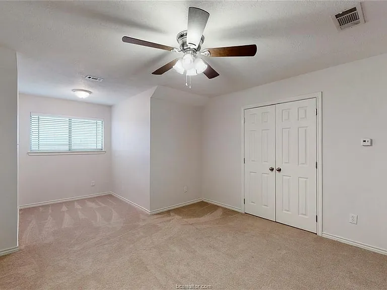 4015 Pomel Dr — Photo 16