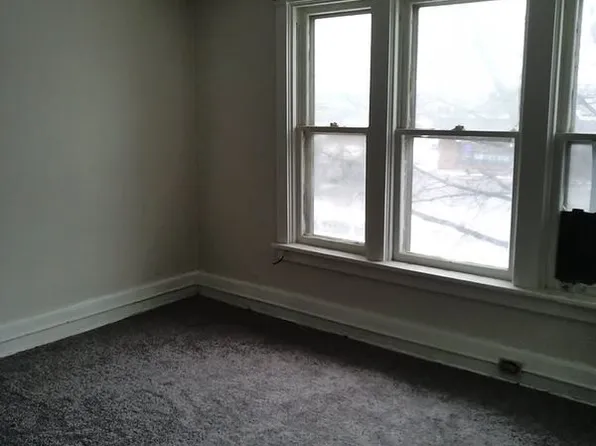 2728 N 6th St, Harrisburg, PA 17110