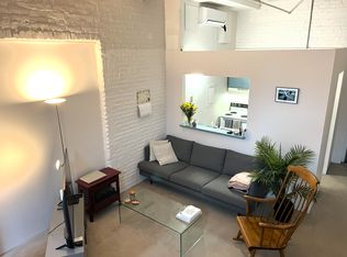 10 Thacher Ct #208, Boston, MA 02113