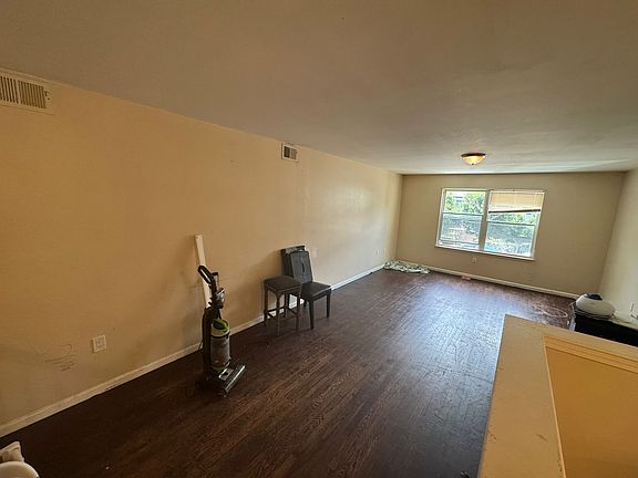 2nd image of 66 Seymour Ave #1B