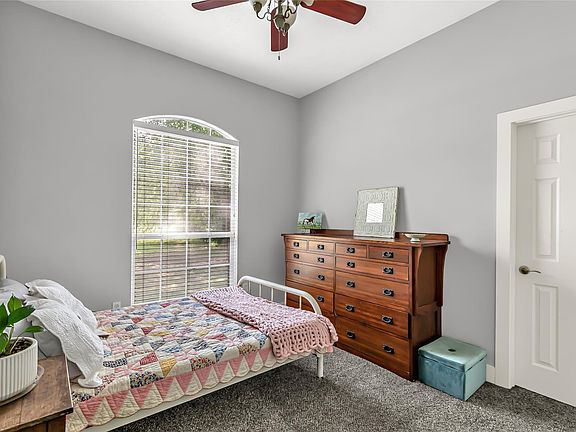 4th image of 17207 Horseshoe Way