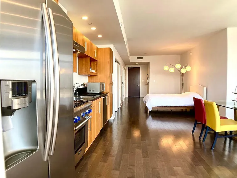 88 E San Fernando St #1904 — Photo 4