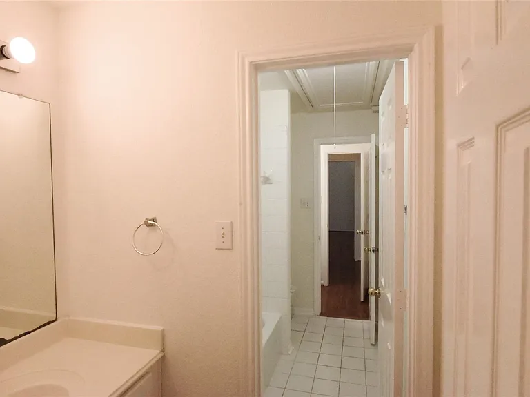1210 Ivory Meadow Ln — Photo 23