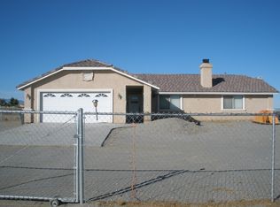 14352 Monte Vista Rd, Phelan, CA 92371