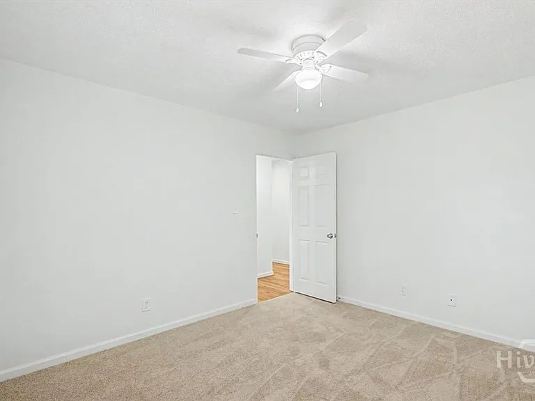 85 S Oak Rd — Photo 22