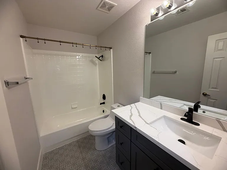 5004 Elm Grove Dr — Photo 20