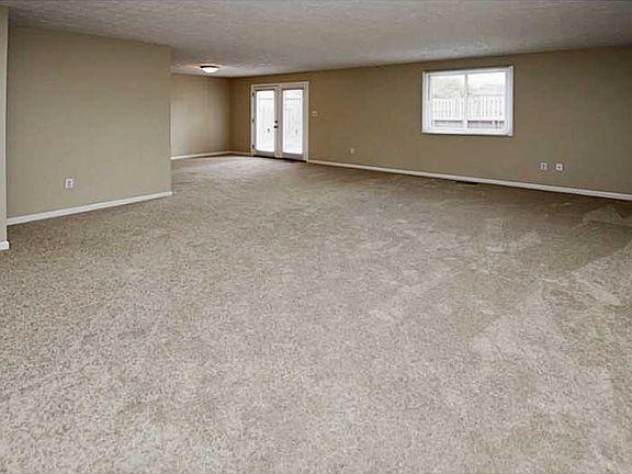 3rd image of 8112 Clayburn Dr