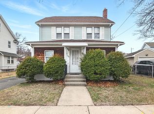 158 Fountain St, Springfield, MA 01108
