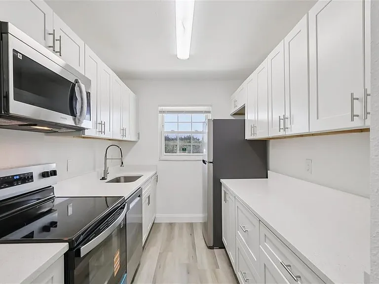 11147 Acme Dr #207D — Photo 7