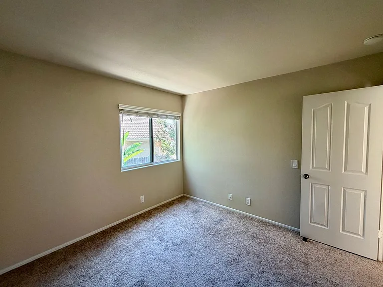 3366 Waterford Dr — Photo 36
