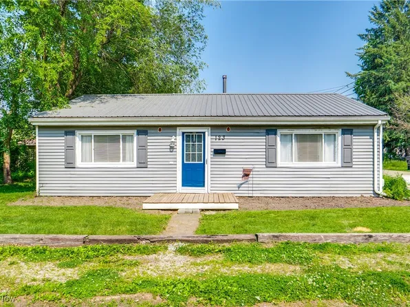 123 Define Ct NE, Navarre, OH 44662