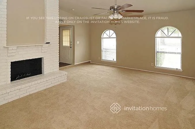 1534 Coffeyville Trl — Photo 2