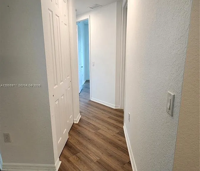 3600 Oaks Clubhouse Dr #206 — Photo 20