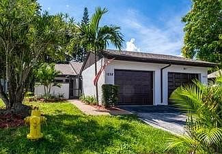 1st image of 9258 Wedgewood Lane #D5