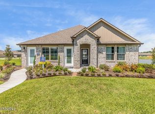 127 Still Lake Dr, Duson, LA 70529