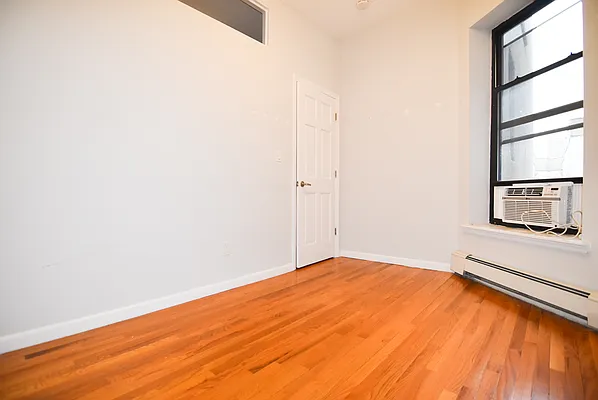 Rented by Bohemia Realty Group | media 26