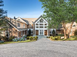 172 Two Holes Water Rd, East Hampton, NY 11937