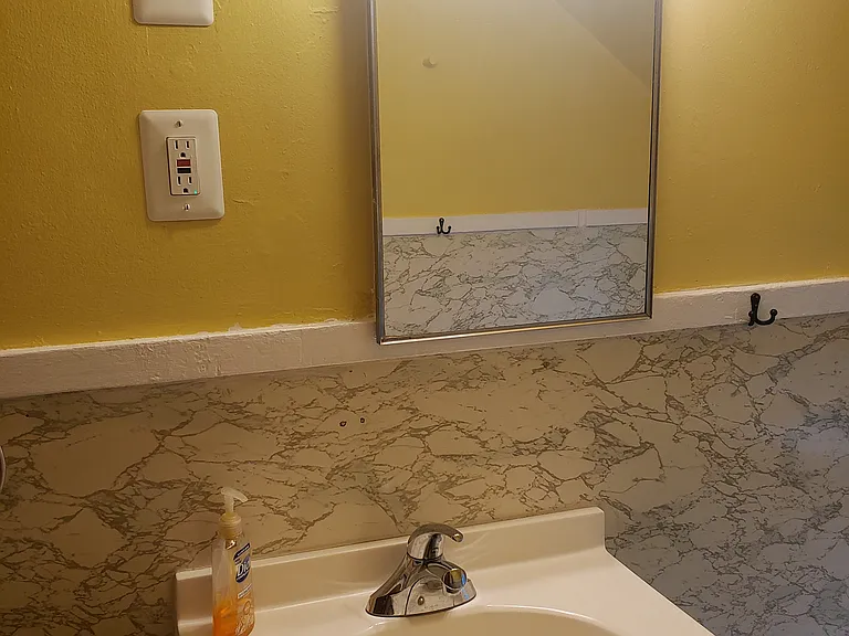 2204 Forestdale Ave #2 — Photo 8