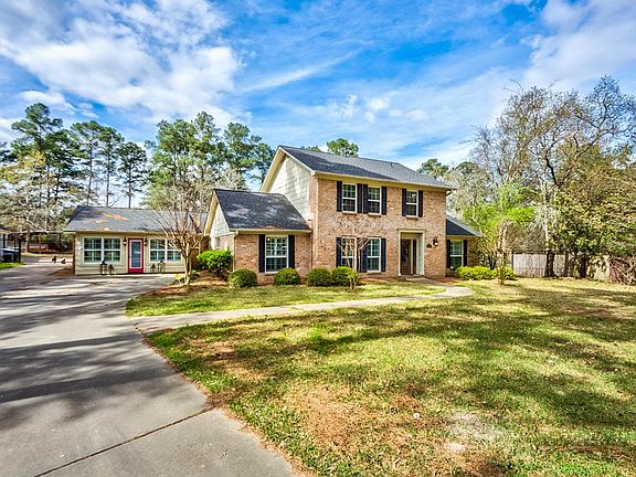 4th image of 903 Woodland Dr