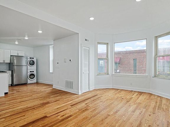 5th image of 638 Christian St Ste A