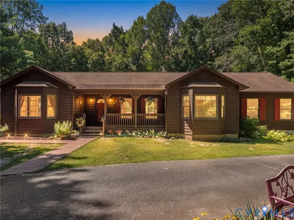 206 Fairfield Ln, King William, VA 23086