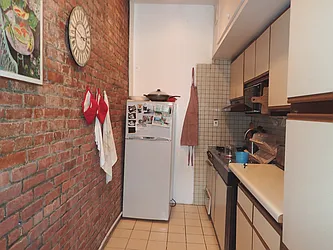 Rented by Brooklyn Heights Real Estate Inc