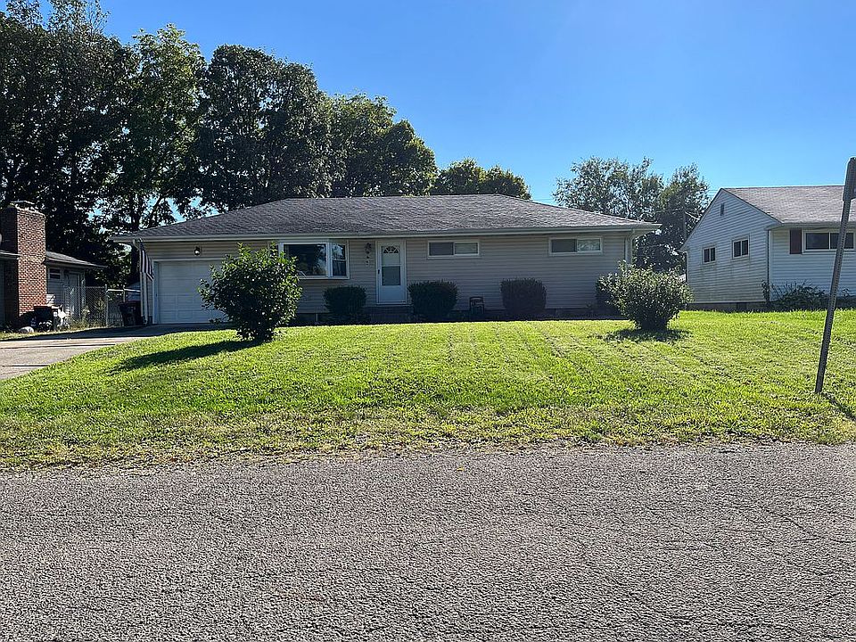 1st image of 420 Sherwood Dr E