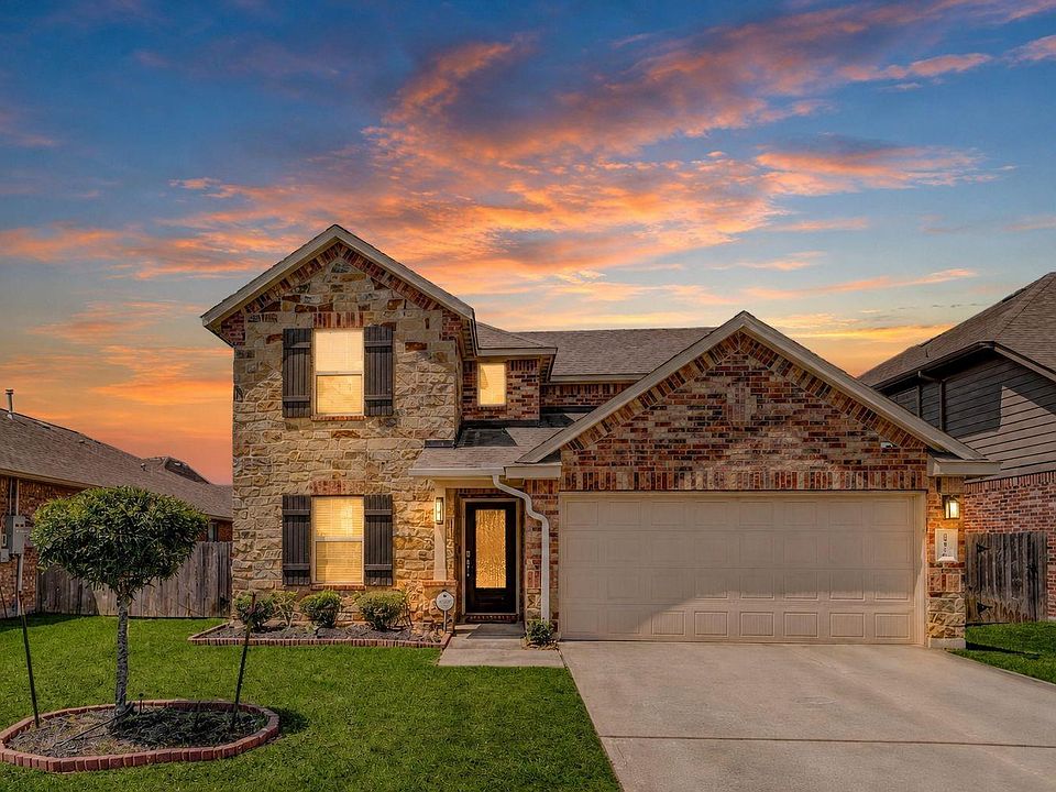 1st image of 21476 Elk Haven Ln