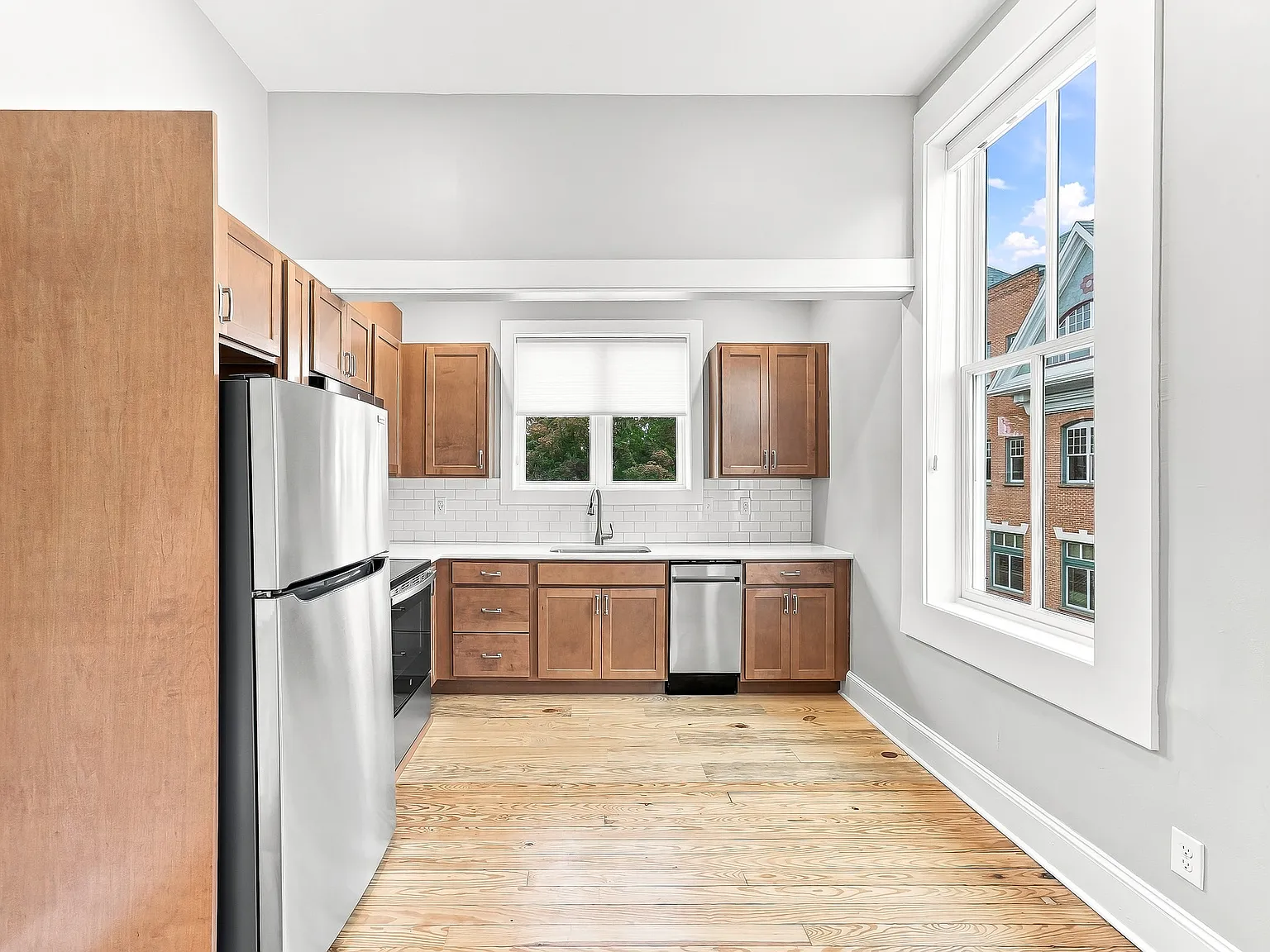 1 bed, 400 sqft, $1,650 — Photo 2