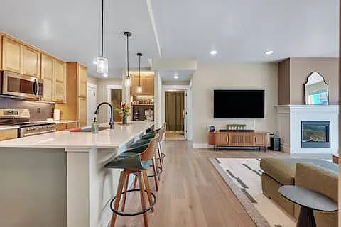285 High Point Dr #203 — Photo 10