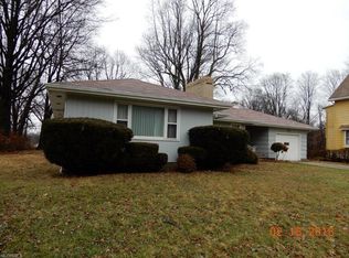 831 Bisson Ave, Akron, OH 44307