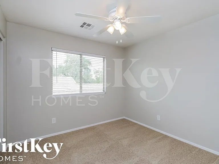 2641 W Prospector Way — Photo 10