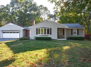 156 Sheffield Ave, Longmeadow, MA 01106