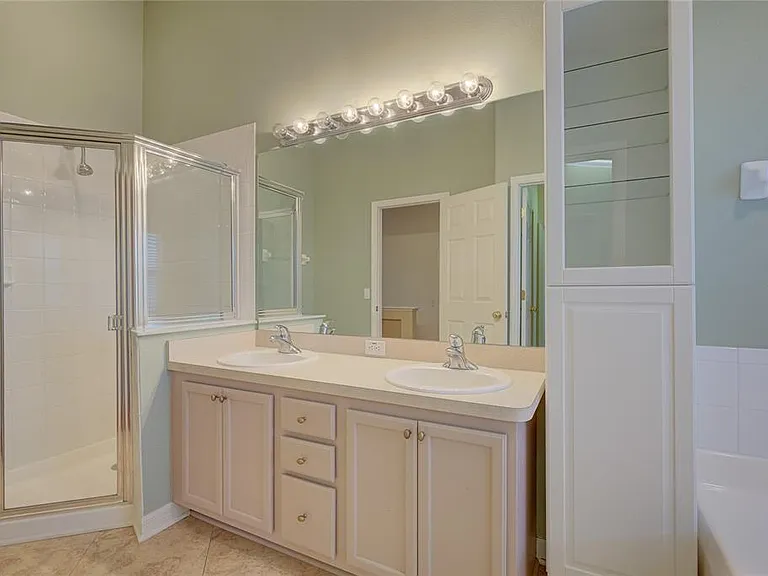 13298 Thoroughbred Loop — Photo 18