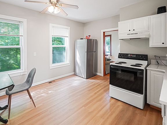 5th image of 17 Melville St #1