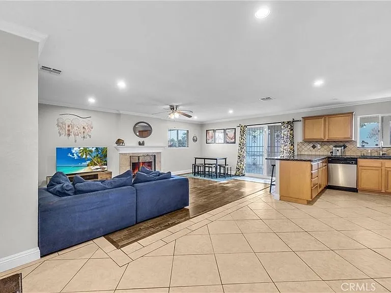 6220 Filkins Ave — Photo 2