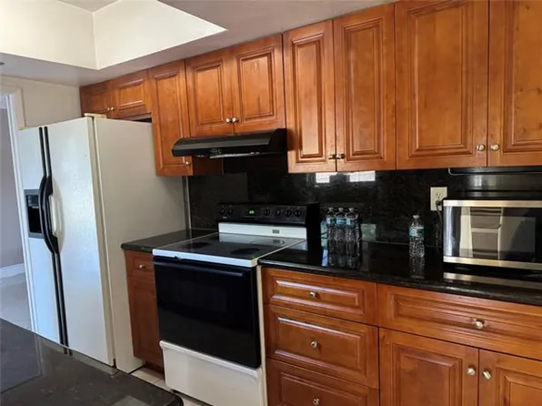 5691 SW 1st St #5691, Fort Lauderdale, FL 33317