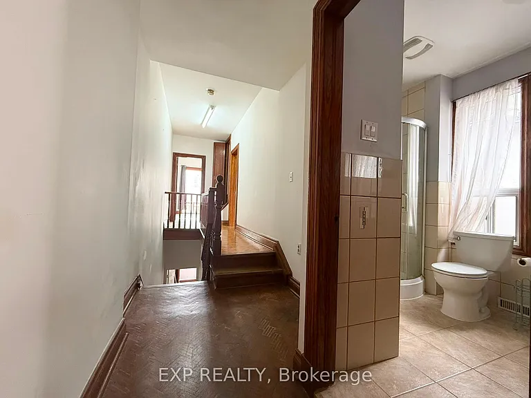 759 Gerrard St E #2 — Photo 7