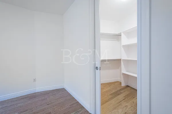 Rented by Brick&Mortar | media 15