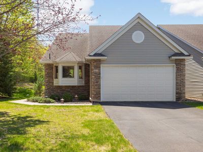 1011 Hesli Hill Ct, Shoreview, MN, 55126