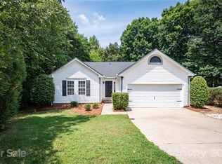 14203 Quartz Ln, Pineville, NC 28134