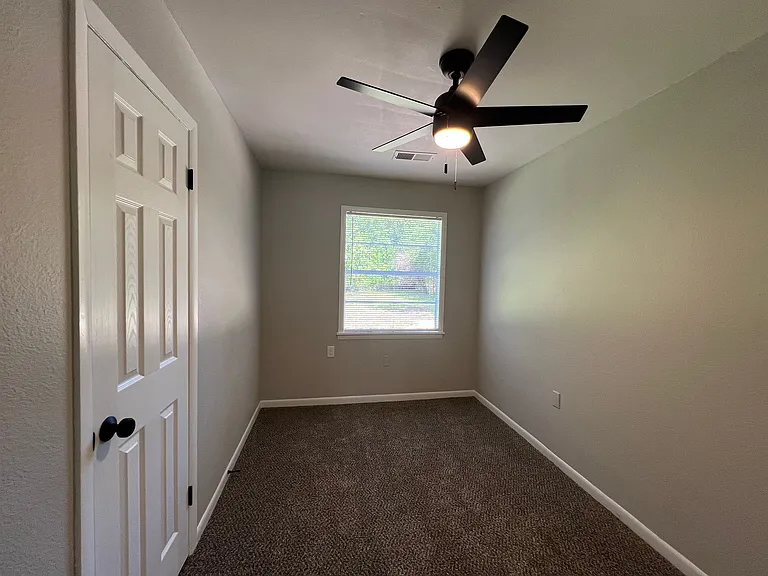 3311 Madewell St — Photo 7