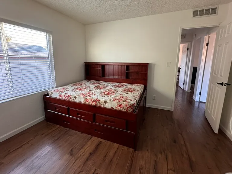 Bedroom #2