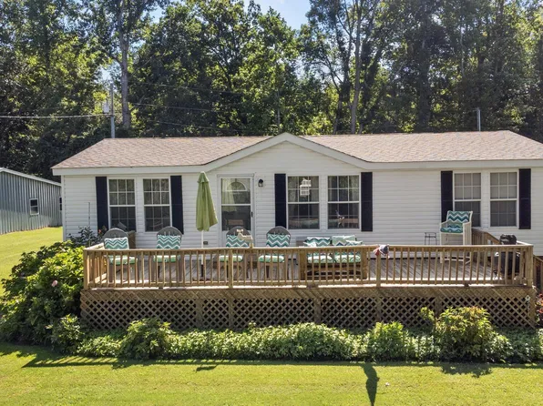 451 Pansy Drive, Blounts Creek, NC 27814