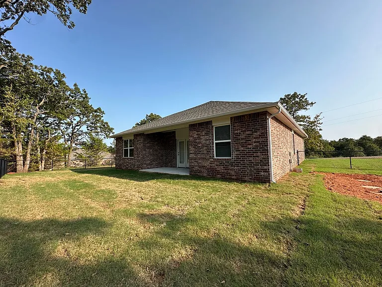 17960 Lantana Loop — Photo 3
