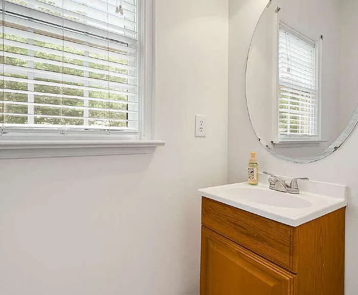607 Green Garden Cir — Photo 16
