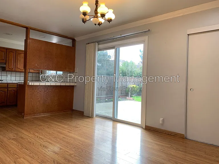 21925 Vernetti Way — Photo 12